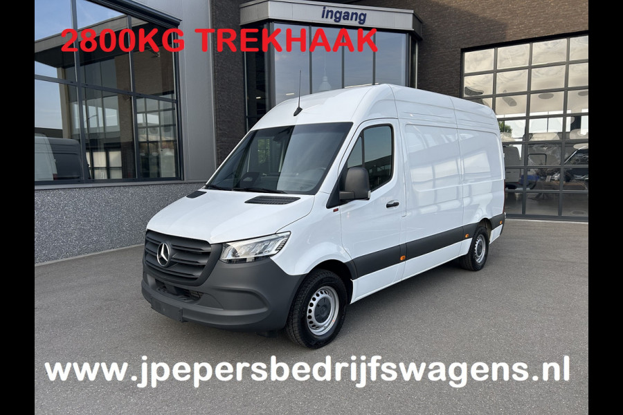 Mercedes-Benz Sprinter 315 CDI L2 H2 RWD PRO / 2800KG Trekhaak / LED / MBUX / Navigatie / Camera / Cruise control / Airco