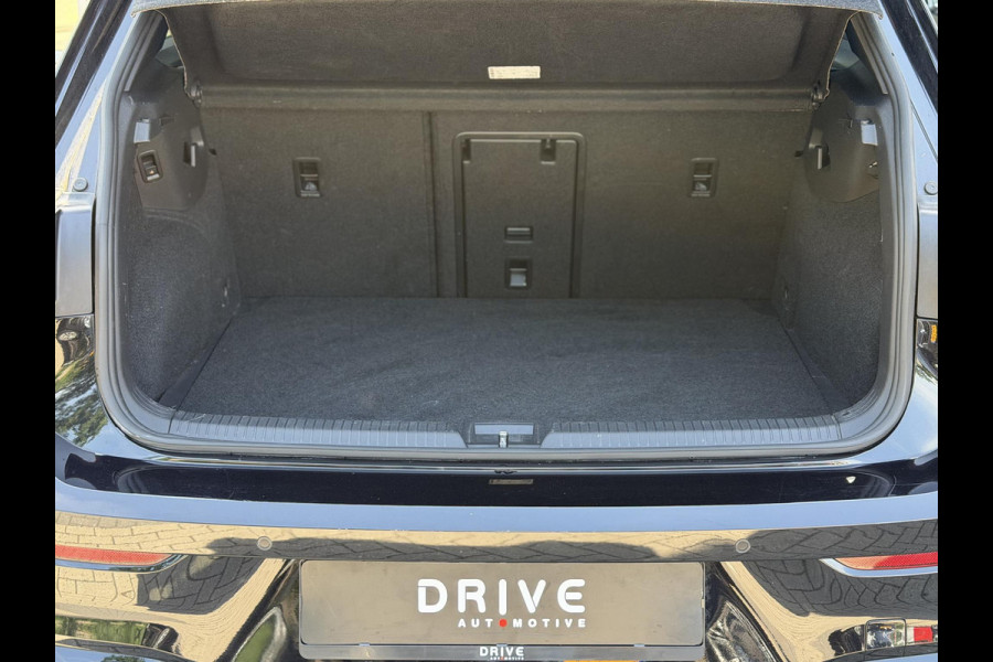 Volkswagen Golf 1.5 TSI 150PK Highline Business R-Line |Pano|H/K|ACC|HUD|19"|Trekhaak
