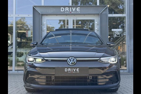 Volkswagen Golf 1.5 TSI 150PK Highline Business R-Line |Pano|H/K|ACC|HUD|19"|Trekhaak