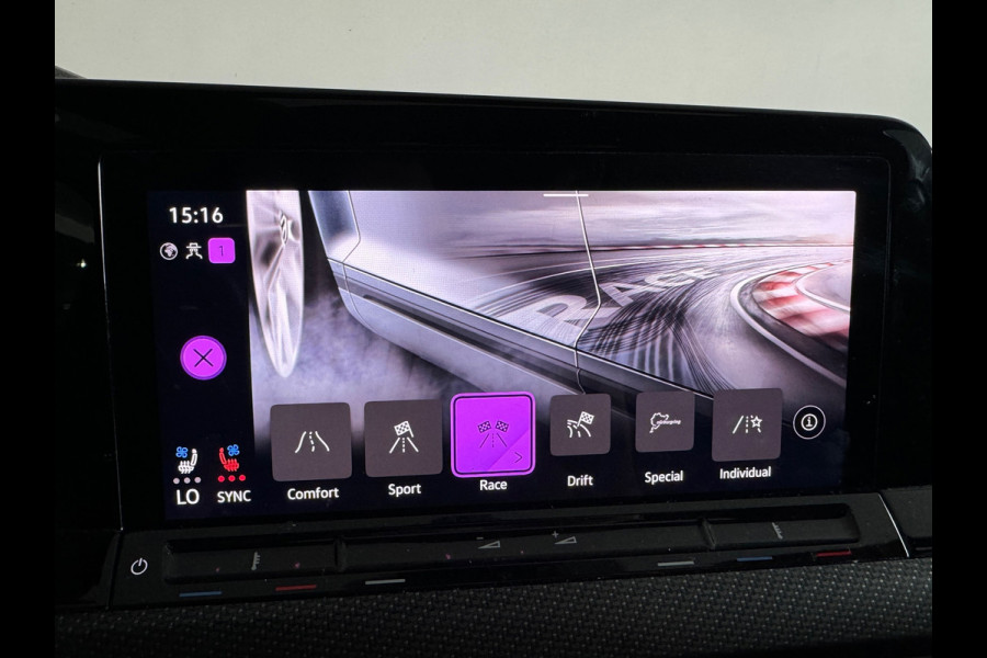 Volkswagen Golf 2.0 TSI R 4M Performance Pano|Akra|Memory|HUD