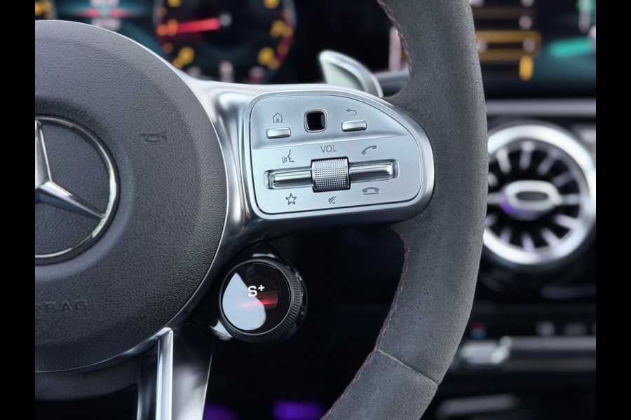 Mercedes-Benz A-Klasse AMG 35 4MATIC Edition 1 Vol Opties!