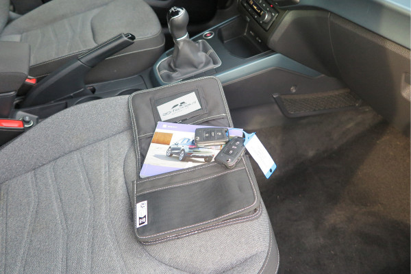 Seat Arona 1.0 TSI 70KW 95PK Xperience Connect,Led Matrix , Virtual cockpit, Keyless, Adaptive cruise, PDC, 18" LMV , Navi,App / smartlink , Bleutooth , DAB+ etc. Dealer onderhouden .