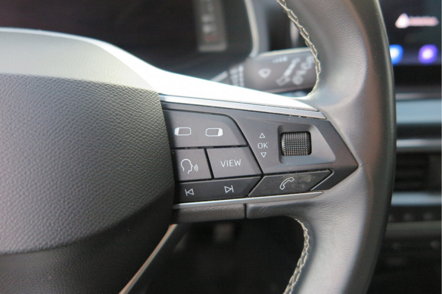 Seat Arona 1.0 TSI 70KW 95PK Xperience Connect,Led Matrix , Virtual cockpit, Keyless, Adaptive cruise, PDC, 18" LMV , Navi,App / smartlink , Bleutooth , DAB+ etc. Dealer onderhouden .