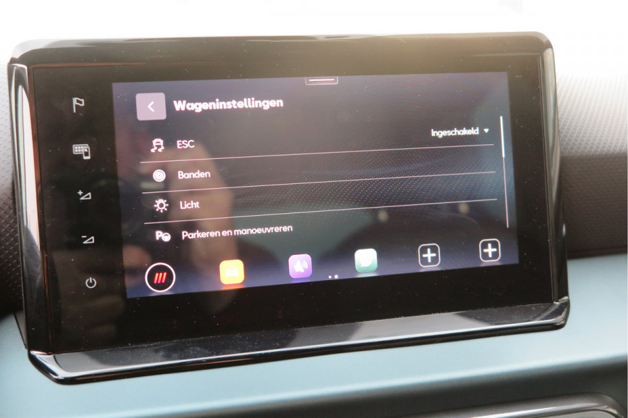 Seat Arona 1.0 TSI 70KW 95PK Xperience Connect,Led Matrix , Virtual cockpit, Keyless, Adaptive cruise, PDC, 18" LMV , Navi,App / smartlink , Bleutooth , DAB+ etc. Dealer onderhouden .