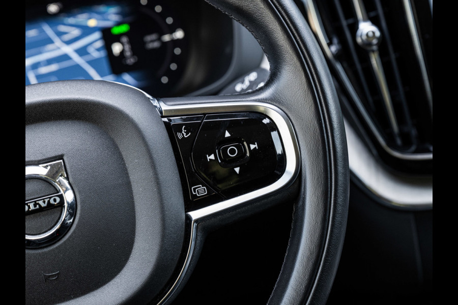 Volvo XC60 2.0 Recharge T6 AWD Inscription | Pano | H&K | Stoelventilatie