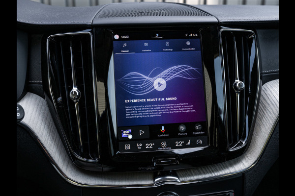 Volvo XC60 2.0 Recharge T6 AWD Inscription | Pano | H&K | Stoelventilatie