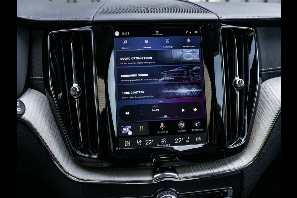 Volvo XC60 2.0 Recharge T6 AWD Inscription | Pano | H&K | Stoelventilatie