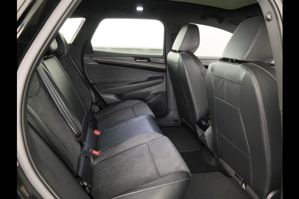 Volkswagen ID.7 Tourer Pro Limited Edition 77 kWh accu 286 PK | Velgen 20" | Trekhaak| Stoel & Stuurverwarming