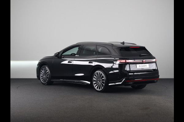 Volkswagen ID.7 Tourer Pro Limited Edition 77 kWh accu 286 PK | Velgen 20" | Trekhaak| Stoel & Stuurverwarming