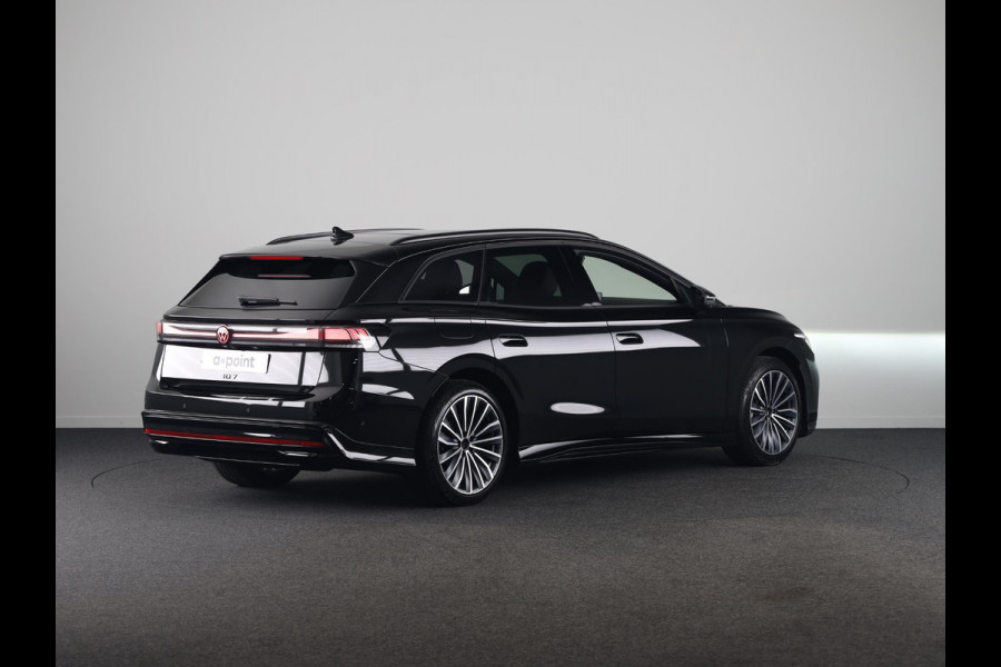 Volkswagen ID.7 Tourer Pro Limited Edition 77 kWh accu 286 PK | Velgen 20" | Trekhaak| Stoel & Stuurverwarming