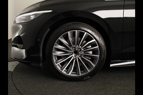 Volkswagen ID.7 Tourer Pro Limited Edition 77 kWh accu 286 PK | Velgen 20" | Trekhaak| Stoel & Stuurverwarming
