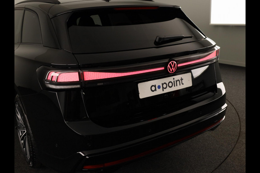 Volkswagen ID.7 Tourer Pro Limited Edition 77 kWh accu 286 PK | Velgen 20" | Trekhaak| Stoel & Stuurverwarming