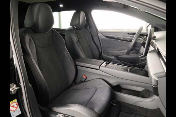 Volkswagen ID.7 Tourer Pro Limited Edition 77 kWh accu 286 PK | Velgen 20" | Trekhaak| Stoel & Stuurverwarming