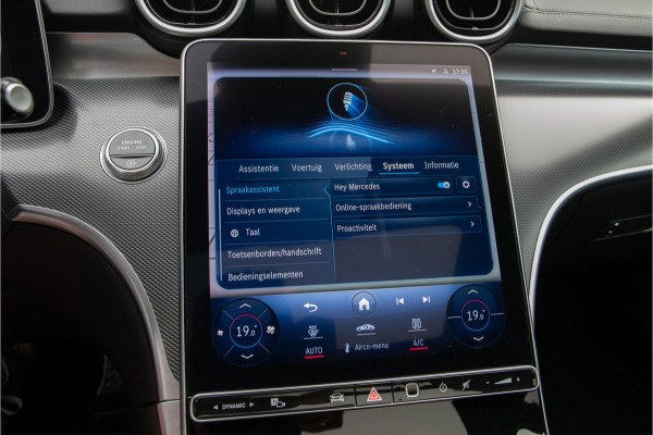 Mercedes-Benz C-Klasse 200 AMG Nightpack, Pano, Carplay, Camera, 2022
