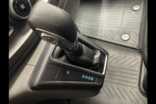 Ford Transit Custom 300 2.0 TDCI L2H1 Trend Dubbele Cabine Automaat 5p Airco Navigatie Bluetooth Trekhaak