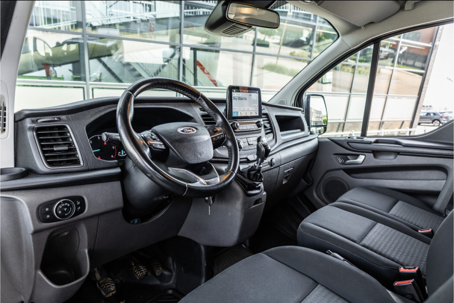 Ford Transit Custom 300 2.0 TDCI L2H1 DC | Raptor Edition | CarPlay | Navigatie | Dubbel cabine | DAB | 6-Zitter | Nieuwe APK | Onderhoudsbeurt