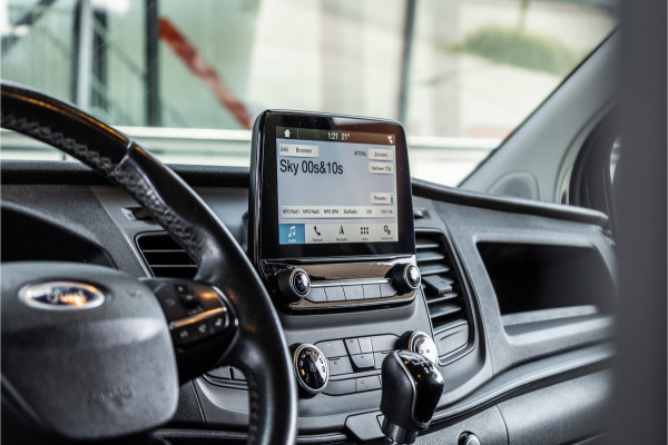 Ford Transit Custom 300 2.0 TDCI L2H1 DC | Raptor Edition | CarPlay | Navigatie | Dubbel cabine | DAB | 6-Zitter | Nieuwe APK | Onderhoudsbeurt