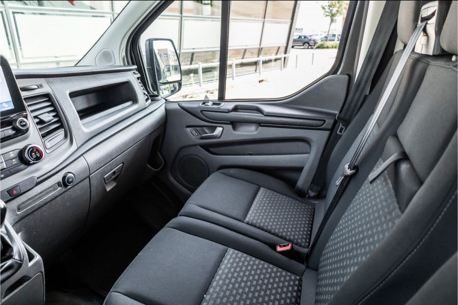 Ford Transit Custom 300 2.0 TDCI L2H1 DC | Raptor Edition | CarPlay | Navigatie | Dubbel cabine | DAB | 6-Zitter | Nieuwe APK | Onderhoudsbeurt
