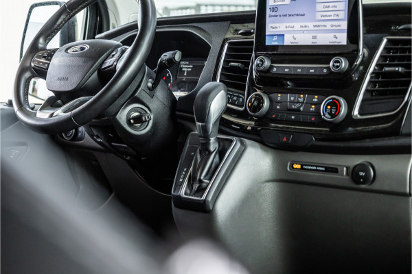 Ford Transit Custom 320 2.0 TDCI L2H1 Limited DC | Marge | BTW Vrij | Dubbel cabine | CarPlay | Camera | Lederen bekleding | Elek stoelen | Trekhaak | Nieuwe APK