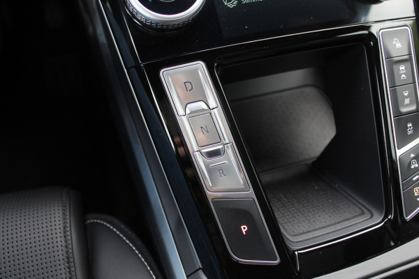 Jaguar I-PACE EV400 First Edition 90 kWh / SoH 82% / Full option! / Panoramadak / 360Camera / Head-up / 20'' / Luchtvering / Leder / Meridian / Stoel+Stuurverwarming / 4zone Airco / DAB / Dodehoek / ACC