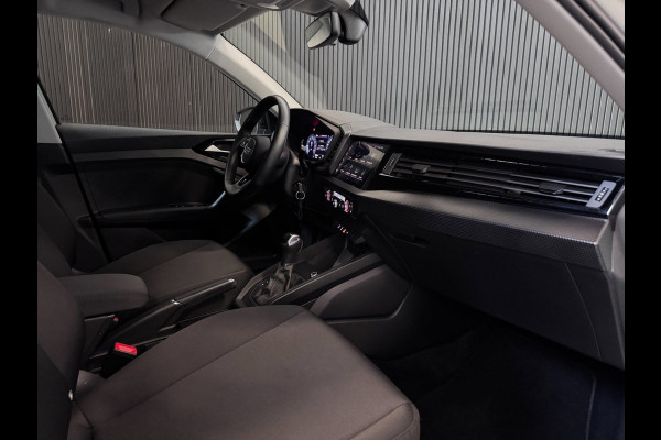 Audi A1 Sportback 25 TFSI Advanced edition | LED | CARPLAY | STOELVERWARMING