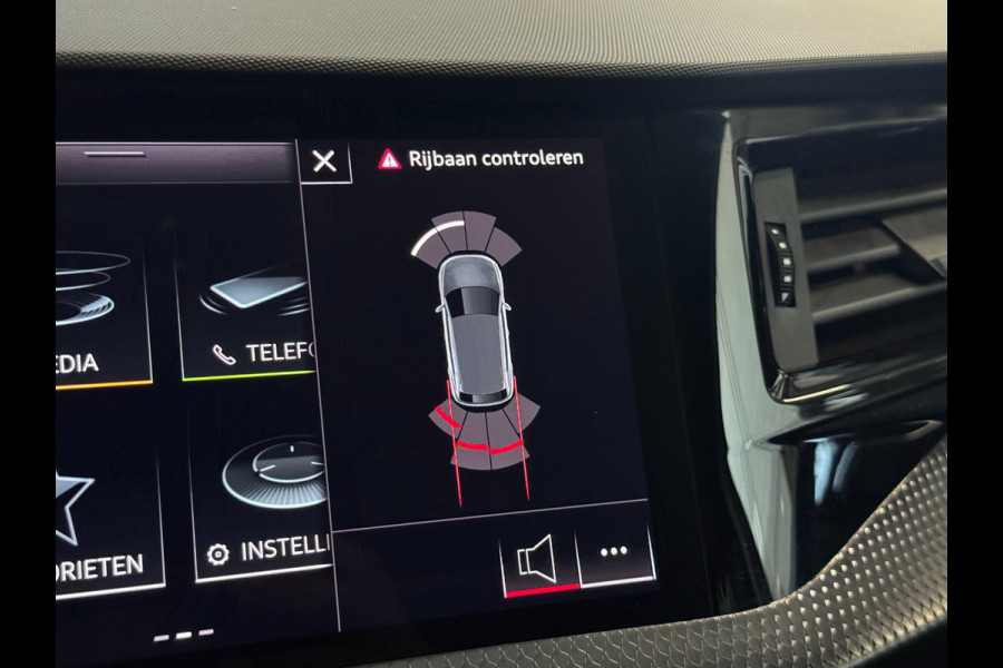 Audi A1 Sportback 25 TFSI Advanced edition | LED | CARPLAY | STOELVERWARMING