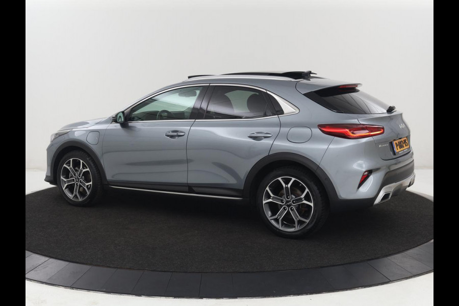 Kia Xceed 1.6 GDi PHEV ExecutiveLine | Panoramadak | Stoelventilatie | Leder | Adaptive cruise | Camera | Achterbankverwarming | Memory | Side Assist | Navigatie | Keyless | Full LED | Stoelverwarming | Plug In