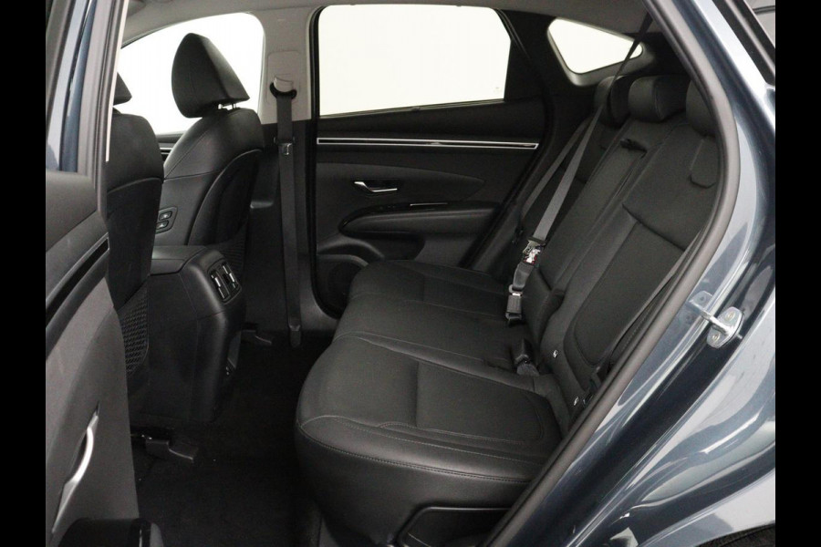 Hyundai Tucson 1.6 T-GDI PHEV Premium 4WD | SOH 96,5% | Stoelventilatie | Leder | Trekhaak | 360 Camera | Adaptive cruise | Krell Audio | Achterbankverwarming | Camera | Memory | Keyless | Plug In