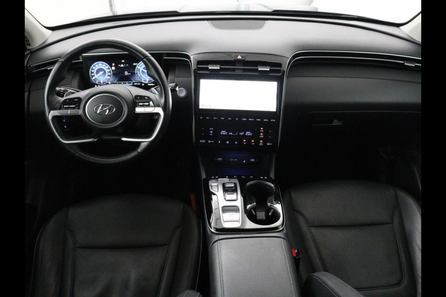 Hyundai Tucson 1.6 T-GDI PHEV Premium 4WD | SOH 96,5% | Stoelventilatie | Leder | Trekhaak | 360 Camera | Adaptive cruise | Krell Audio | Achterbankverwarming | Camera | Memory | Keyless | Plug In