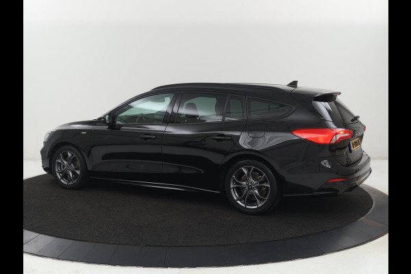 Ford Focus 1.0 EcoBoost ST Line X | Stoelverwarming | Adaptive cruise | Camera | Carplay | Stuurverwarming | Full LED | Keyless | Navigatie | Climate control | Bluetooth