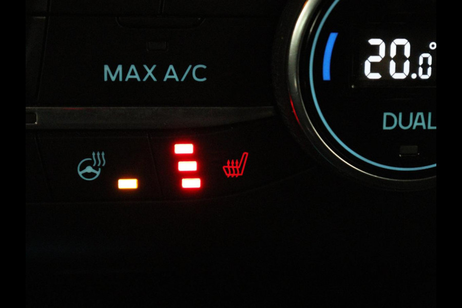 Ford Focus 1.0 EcoBoost ST Line X | Stoelverwarming | Adaptive cruise | Camera | Carplay | Stuurverwarming | Full LED | Keyless | Navigatie | Climate control | Bluetooth