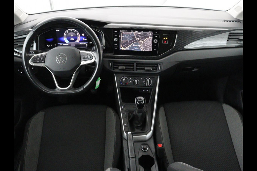 Volkswagen Polo 1.0 TSI Life | Navigatie | Parkeerhulp | Carplay | Adaptive cruise | Full LED | Airco | Bluetooth