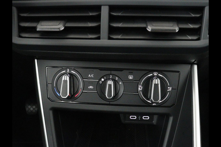 Volkswagen Polo 1.0 TSI Life | Navigatie | Parkeerhulp | Carplay | Adaptive cruise | Full LED | Airco | Bluetooth