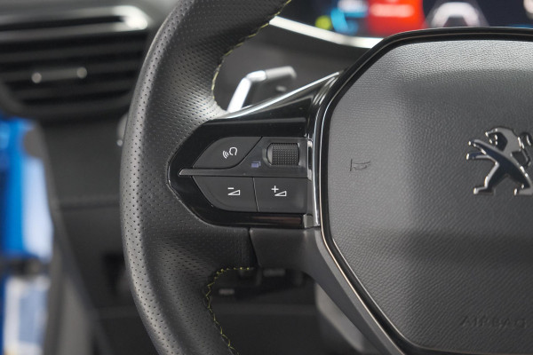 Peugeot 2008 PureTech 130 EAT8 GT-Line | Camera | Dodehoekdetectie | Adaptieve Cruise Control | Apple Carplay