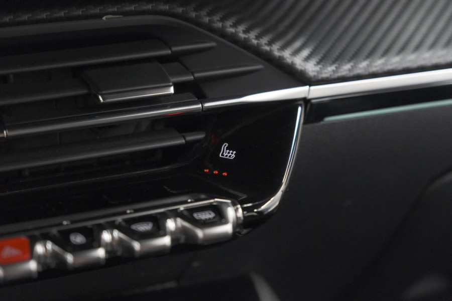 Peugeot 2008 PureTech 130 EAT8 GT-Line | Camera | Dodehoekdetectie | Adaptieve Cruise Control | Apple Carplay