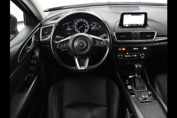 Mazda 3 2.0 SkyActiv-G 120 GT-M | Leder | Head-Up | Stoelverwarming | Camera | Navigatie | Full LED | Stuurverwarming | Keyless | Climate control | Bose Sound | Bluetooth | Parkeerhulp | Cruise control