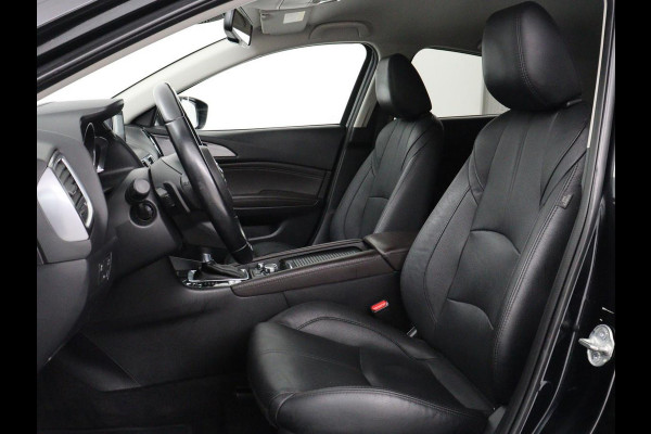 Mazda 3 2.0 SkyActiv-G 120 GT-M | Leder | Head-Up | Stoelverwarming | Camera | Navigatie | Full LED | Stuurverwarming | Keyless | Climate control | Bose Sound | Bluetooth | Parkeerhulp | Cruise control