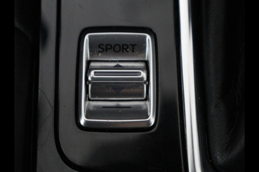 Mazda 3 2.0 SkyActiv-G 120 GT-M | Leder | Head-Up | Stoelverwarming | Camera | Navigatie | Full LED | Stuurverwarming | Keyless | Climate control | Bose Sound | Bluetooth | Parkeerhulp | Cruise control