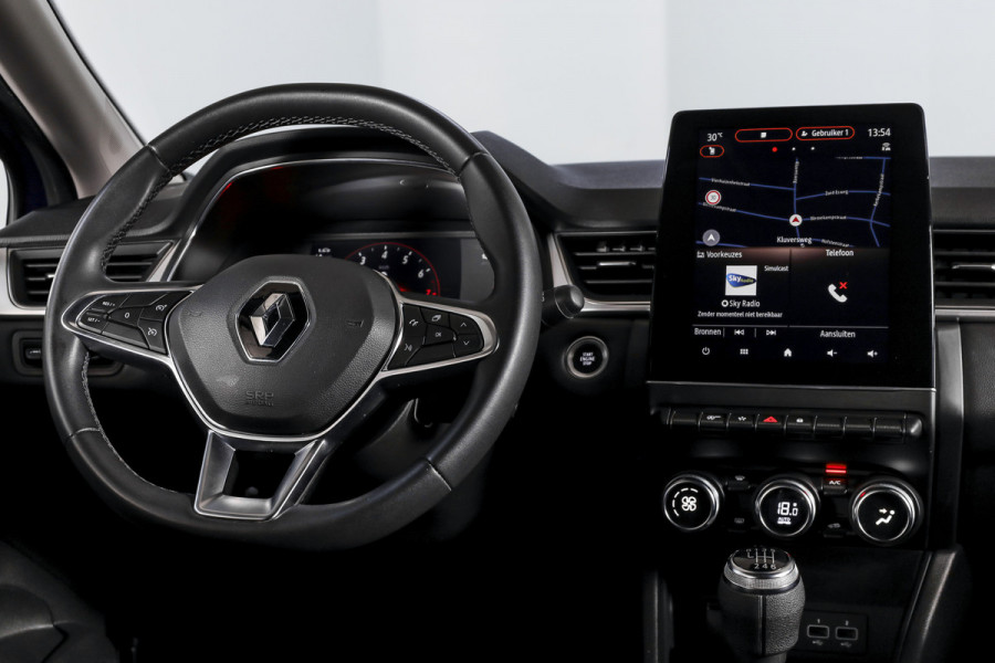 Renault Captur 1.0 TCe 90 Intens Org. NL. | Trekhaak | 9,3" scherm | Cruise | PDC | Camera | NAV + App. Connect | ECC | LM 17" |