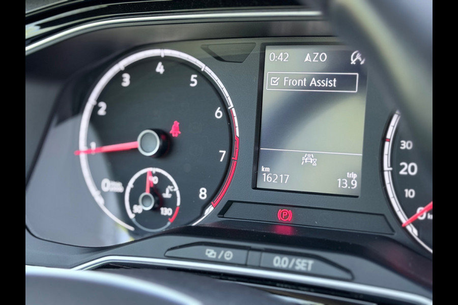 Volkswagen Polo 1.0 TSI Highline Business R Navi/Stoelverwarming