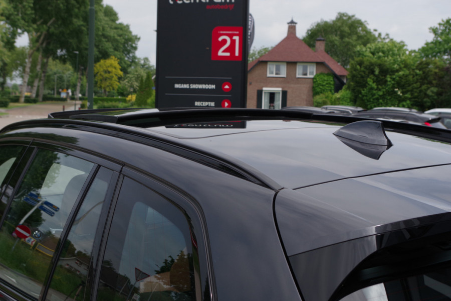 BMW iX3 High Executive 80 kWh 286 PK, SOH 100 %, Panoramadak, Leder, Driving. Ass. Prof, Camera,