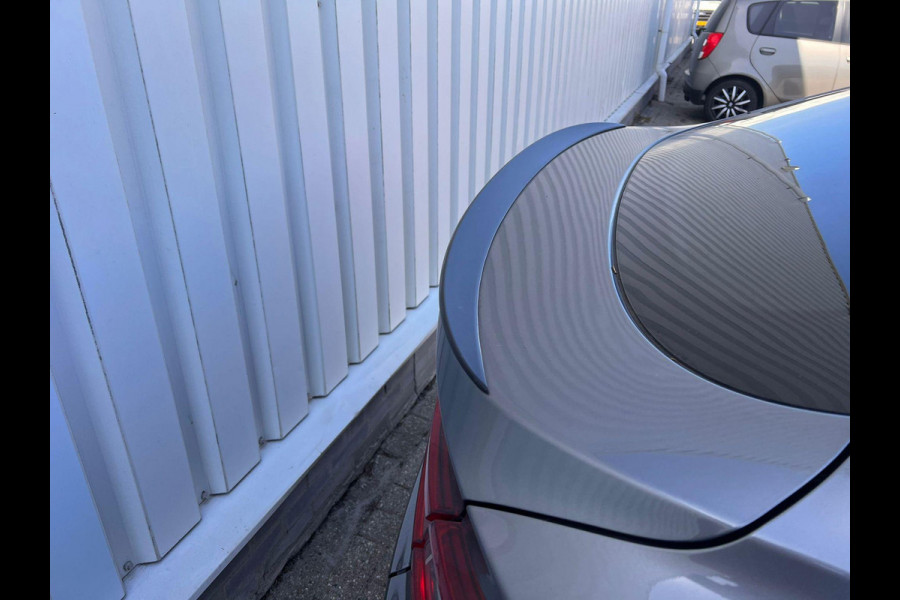 Renault Arkana 1.6 E-Tech hybrid 145 E-Tech engineered 143pk | Volledig Leder | Stoelverwarming | Adaptieve Cruise
