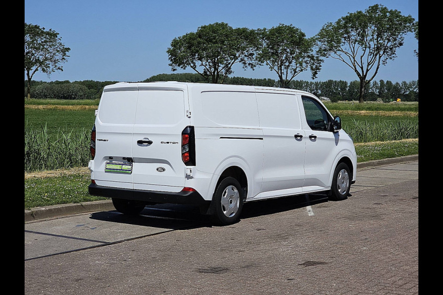 Ford Transit Custom 2.0 TDCI L2H1 Trend L2H1 Navi Euro6 Airco Achterdeuren Camera 3-Zits BPM-Vrij Facelift Model