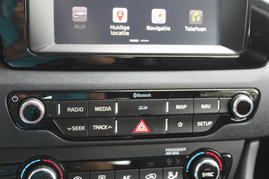 Kia Niro 1.6 GDi Hybrid DynamicLine | Trekhaak | Climate Control | Cruise Control | Leder/Stof | Camera