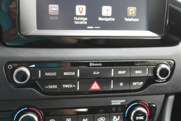 Kia Niro 1.6 GDi Hybrid DynamicLine | Trekhaak | Climate Control | Cruise Control | Leder/Stof | Camera