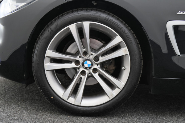 BMW 4 Serie Gran Coupé 418i Executive Automaat LED, Navigatie, Climate, PDC, 18"