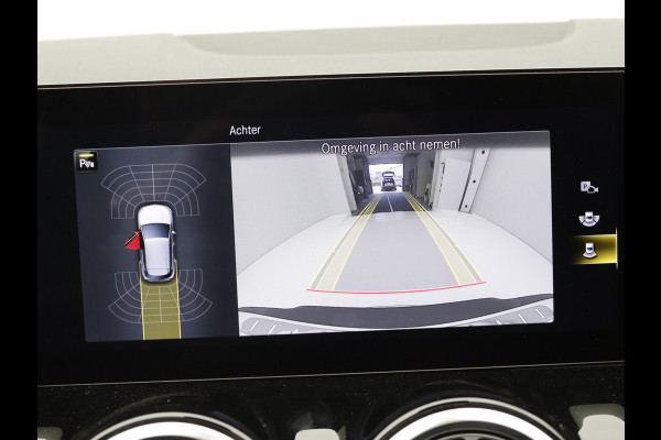 Mercedes-Benz EQA 250 Pano, Keyless GO, Camera, Sfeerverlichting, Dodehoekassistent
