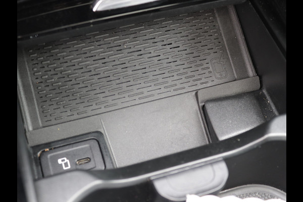 Mercedes-Benz EQA 250 Pano, Keyless GO, Camera, Sfeerverlichting, Dodehoekassistent