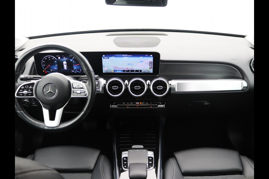 Mercedes-Benz Glb 200 Progressive Camera, Stoel en stuurverwarming, Carplay, Widescreen