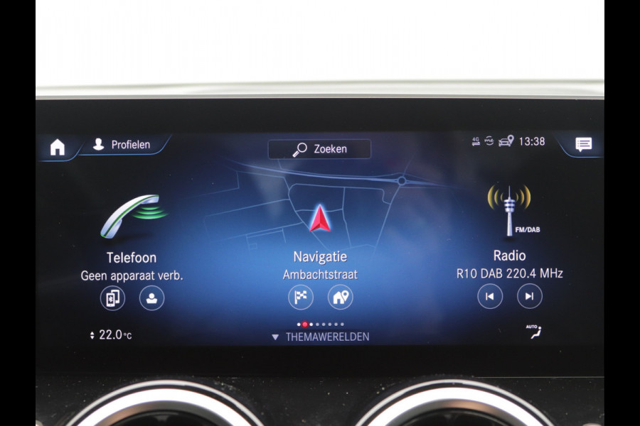 Mercedes-Benz Glb 200 Progressive Camera, Stoel en stuurverwarming, Carplay, Widescreen